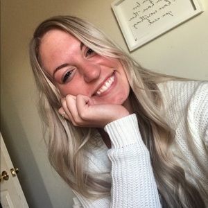 Meet your Posher, Maeghan